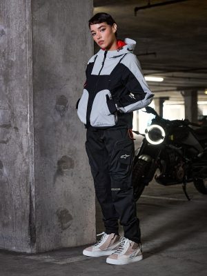 Actea Women’s Pants